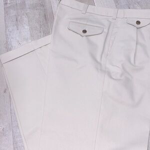 Savane tan dress pants size 32/30 no stains no wrinkles scotch-guard